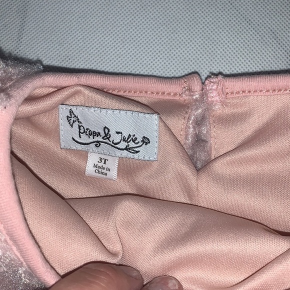 Pippa & Julie Fluffy Sweater NWT Size 3T - Picture 3 of 5